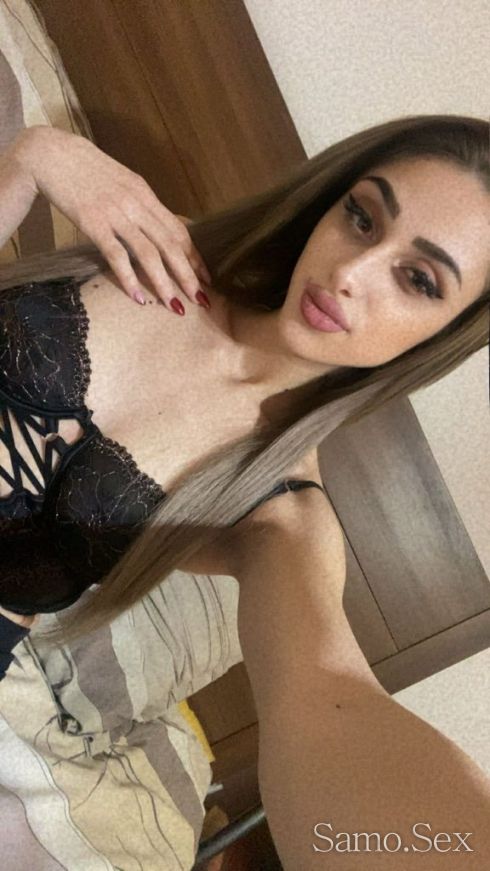 TOP ESCORT 🚖 -  снимка 1