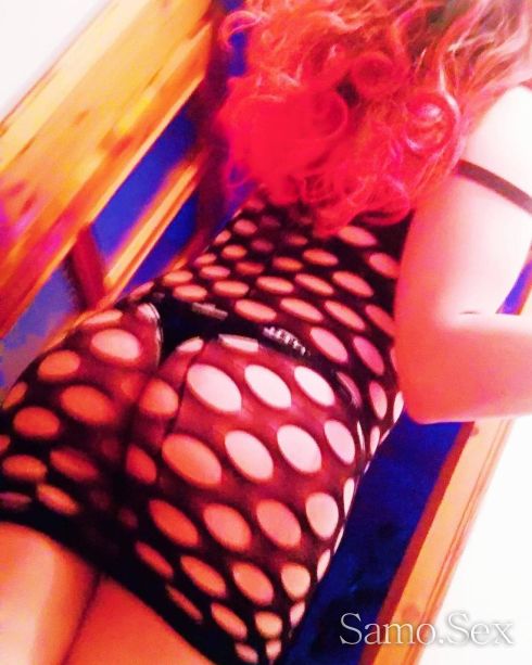 Транс   Андреа Парапанова   харесвам обрязани момчета -  снимка 4