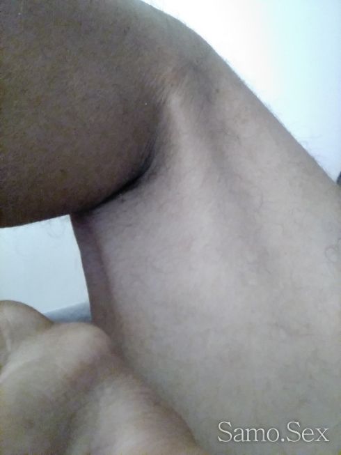 Тьрся готино момче +18.....за срещи,плащам.Само женствени. -  снимка 1