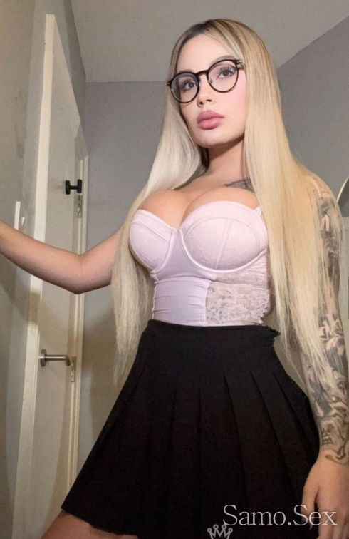 Ела при мен😉и нека забравим за всичко останоло 🥰 -  снимка 4