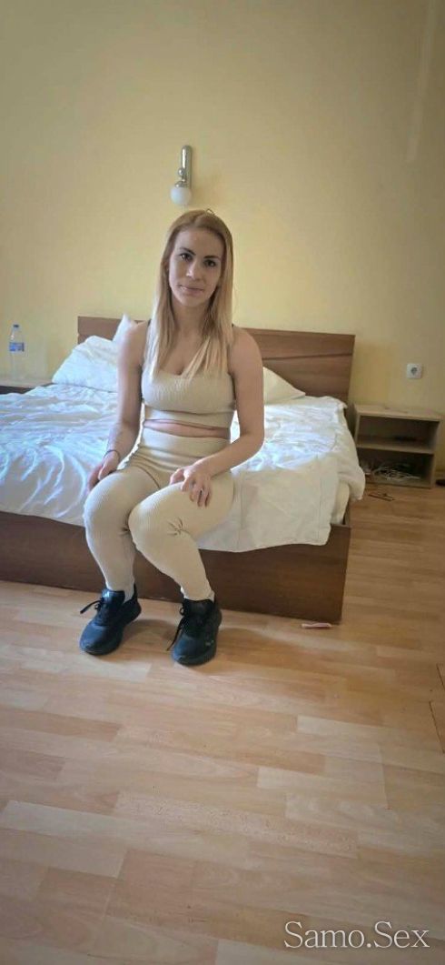 MISS MEGI😜😘 -  снимка 2