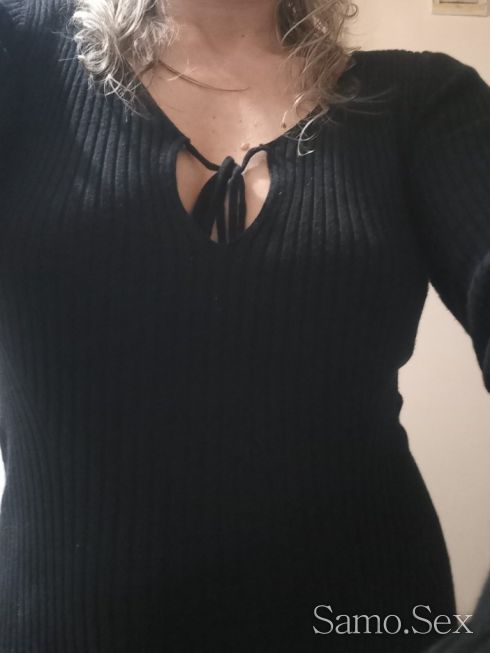 Масаж  с  френска 40eur - 48г. -  снимка 1