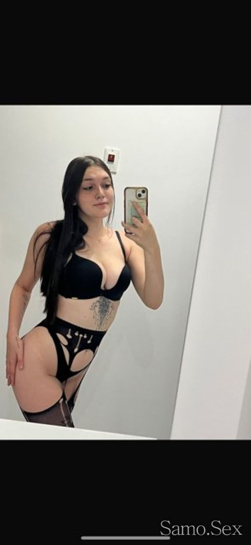 Студентка съм Агличанка само за кратко при вас 💋 -  снимка 3