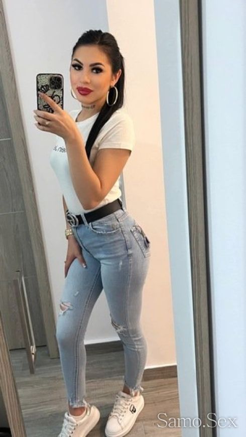 🍑🍑Твоята секс фантазия френска без в цената💦👅🤤 -  снимка 8