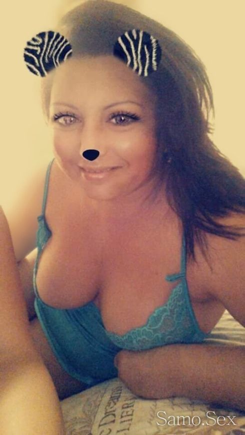 Френска в кола👅👀 -  снимка 7