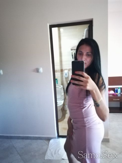 Само на адреса работя в хотел -  снимка 5