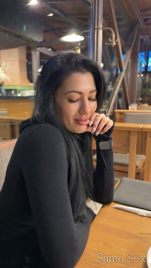 Гореща -  снимка 2