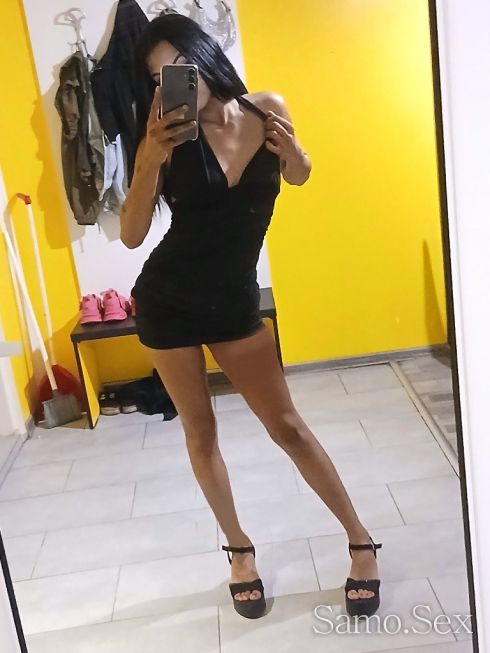 Exotic girl -  снимка 2