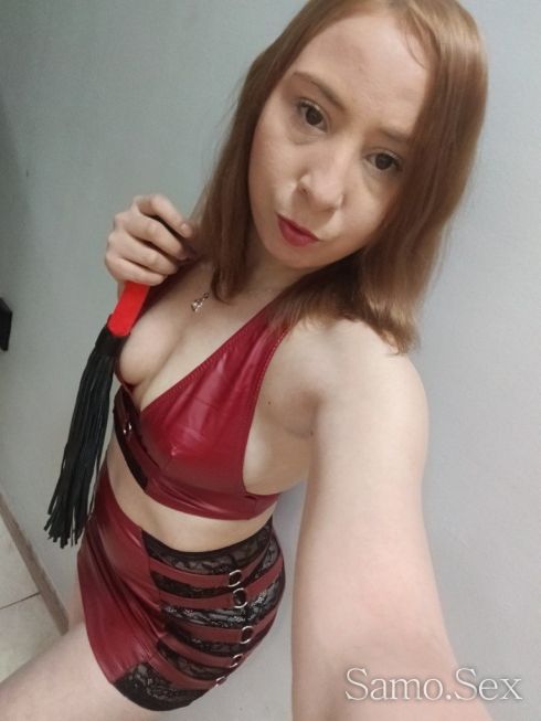 Строга господарка стани мояата курва -  снимка 3