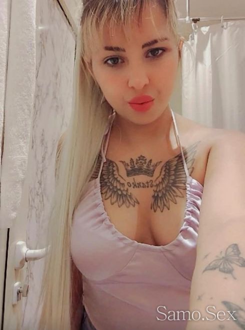 blond sin for you🤤💋🥂 -  снимка 2