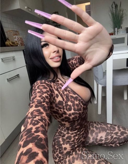 HOT GIRL! 💦 😋💋 -  снимка 2