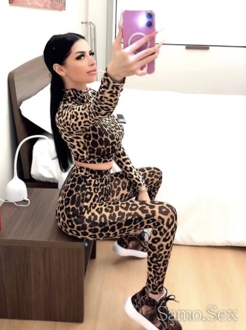 HOT GIRL! 💦 😋💋 -  снимка 3