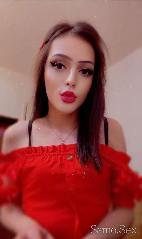 Травестит съм -  снимка 3