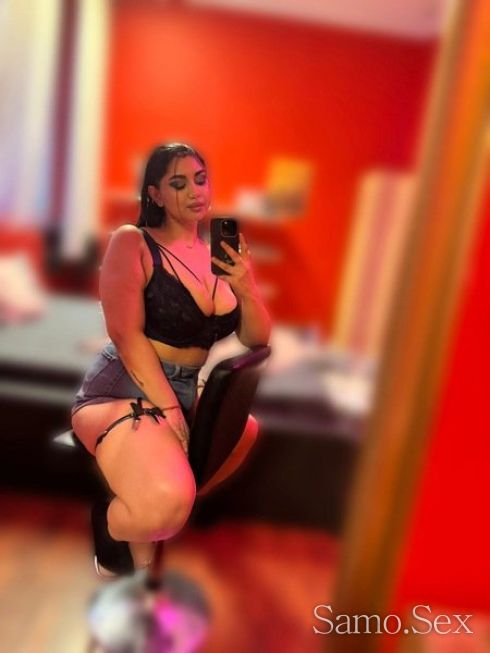 MoNikA EsKoRtiRa New 😍😉 -  снимка 1