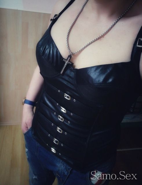 Еротични видео шоута и вашите фантазии в едно (НЕ Е БЕЗПЛАТНО) -  снимка 8