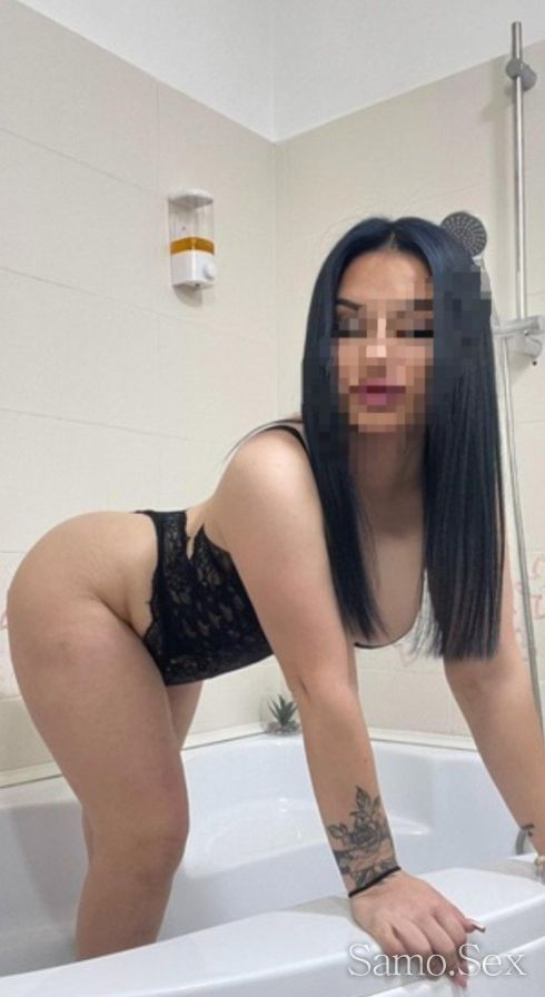 69, целувки навсякаде в цената само за 60€ -  снимка 11