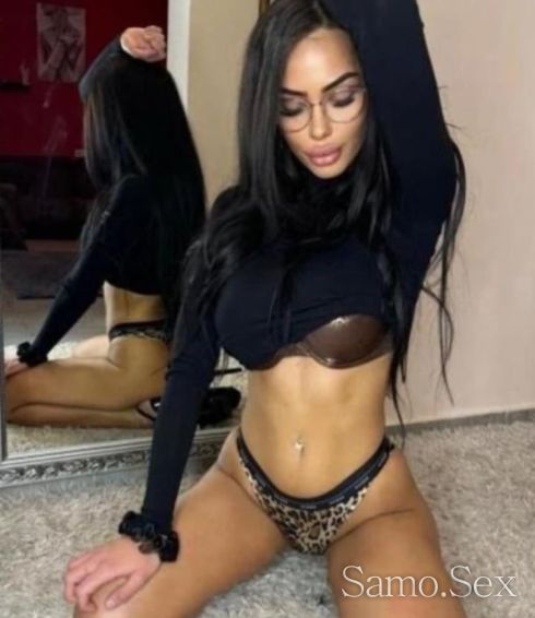 23 годишна секси и гореща на ваш терен -  снимка 1