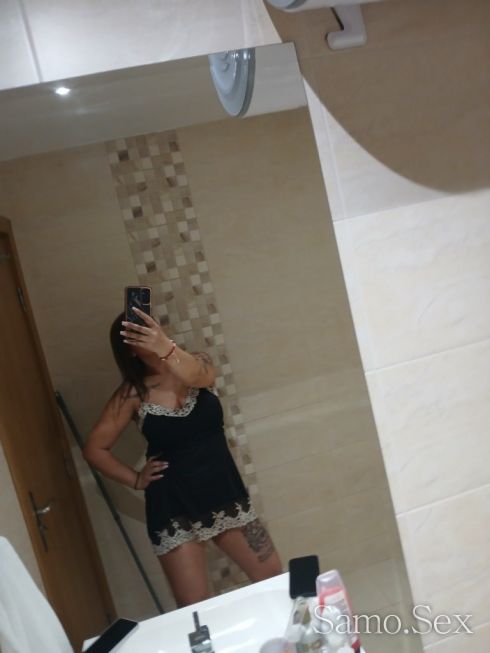 Escort girl -  снимка 1