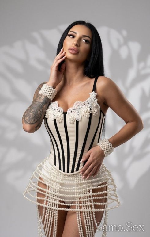 🌹 Стилна и усмихната дама -  снимка 6