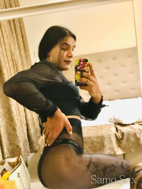 Brazilian sex grill cam Beybi -  снимка 3