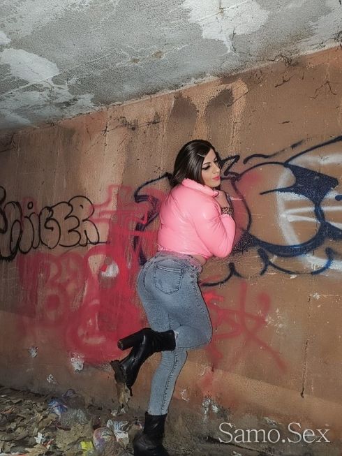 Курвичка 🫦 -  снимка 4