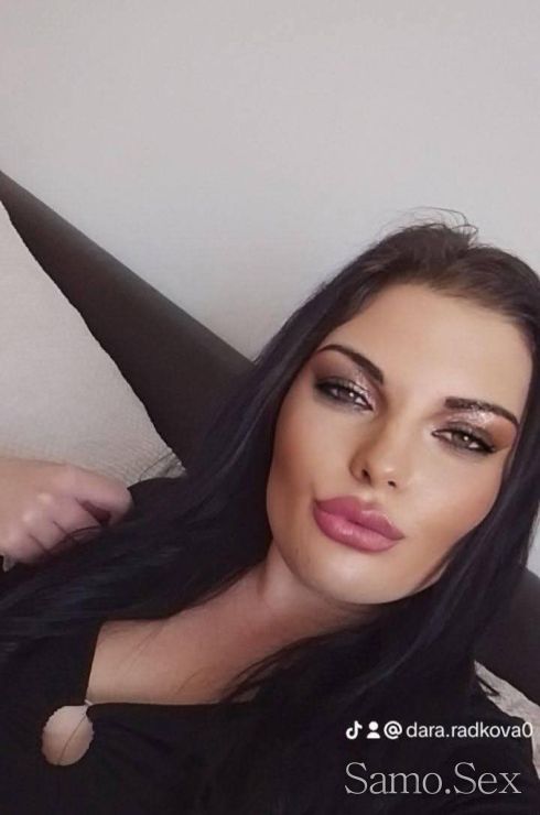 💋 „Търся страстни и дискретни срещи“ -  снимка 3