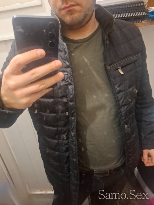 Мъж 30г търся жена за неангажираща връзка 40+ години -  снимка 1