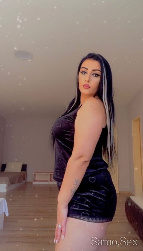 ЦЕНАТА е моя, а УДОВОЛСТВИЕТО твое. 💋🫦 -  снимка 1