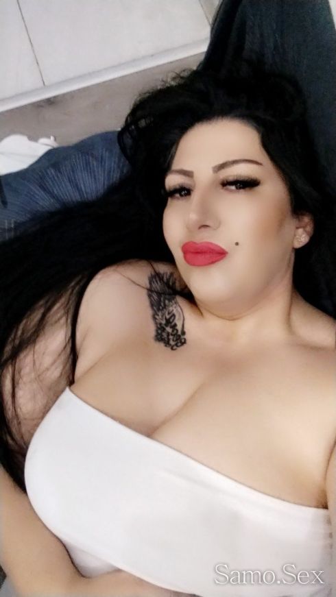 Ново бонбонче в гръда -  снимка 8