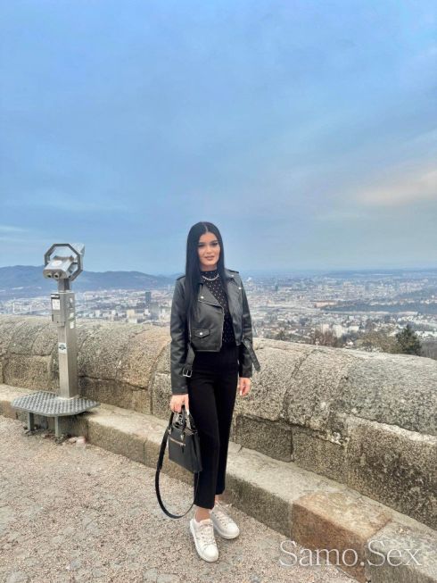 Красива и Дива -  снимка 2