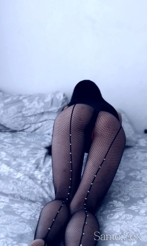 Палава студентка 😍 -  снимка 2