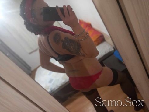 Всички Жени Могат да Духат ...Само Талантливите Могат Да  Свирят -  снимка 4