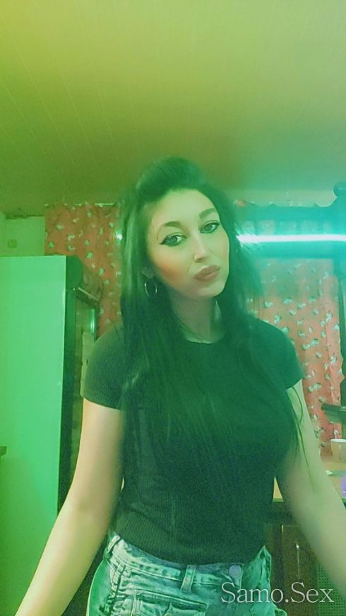 😘😘😘🥰🥰 -  снимка 1