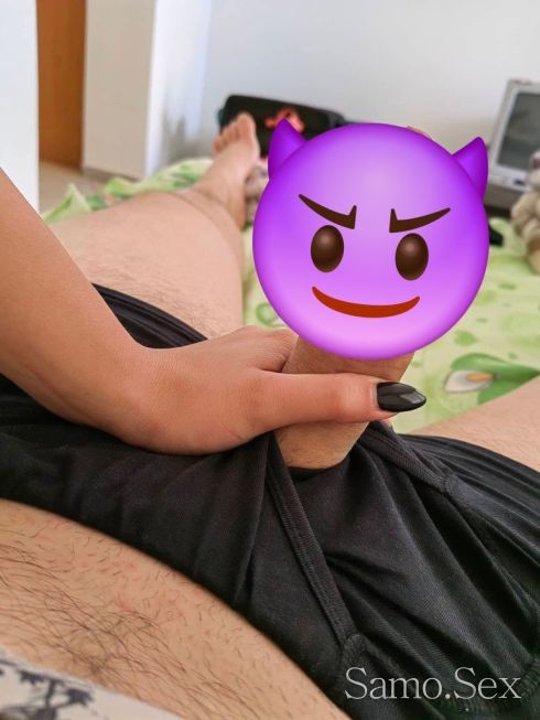 Компания и още нещо за мъже и жени -  снимка 2