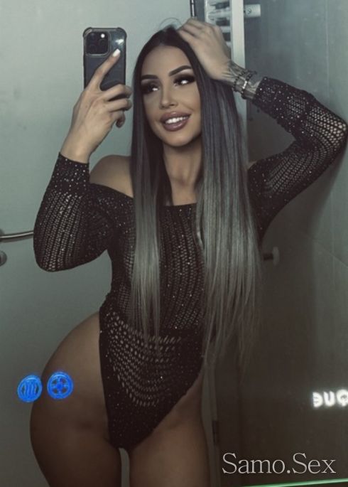 Vanessa Nova Za Purvi put 😍 -  снимка 1