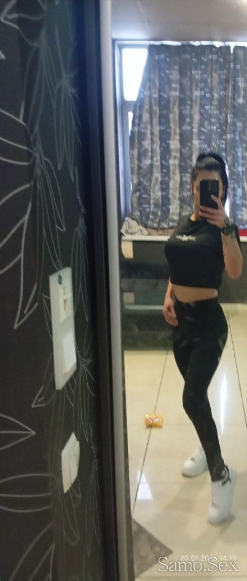 Малко сладко момиче. -  снимка 4