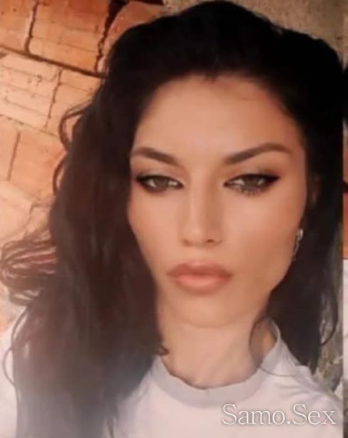 Sladka i opasna🫦🍀 -  снимка 1