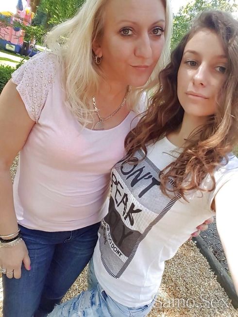 ТЪРСИМЕ РАБОТА КАТО КОМПАНЬОНКИ -  снимка 1