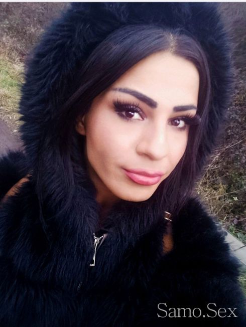 Транс Ела да се Забавлява ме 🤤🤤🤤🤤 -  снимка 4