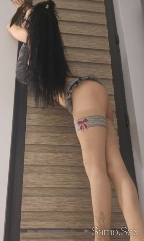 Mlada i seksi -  снимка 6