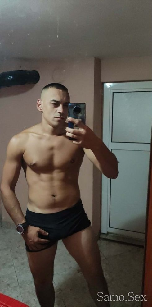 Сладак  груб  много перверзен 🥵 -  снимка 7