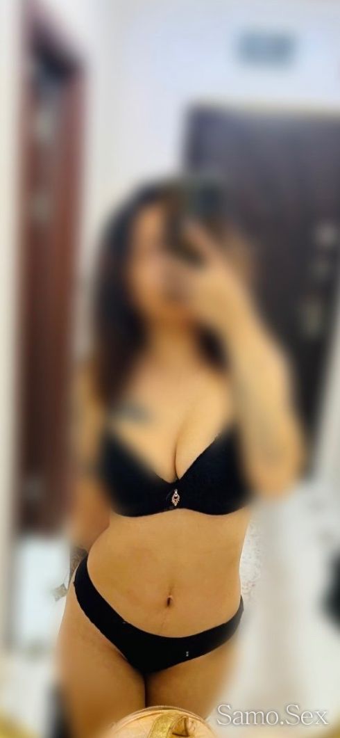 Нова в града палавница🍓🍌 -  снимка 1