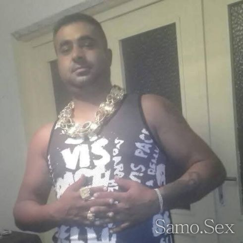 Жиголо за мъже и жени Само Активен имам и Колега -  снимка 1