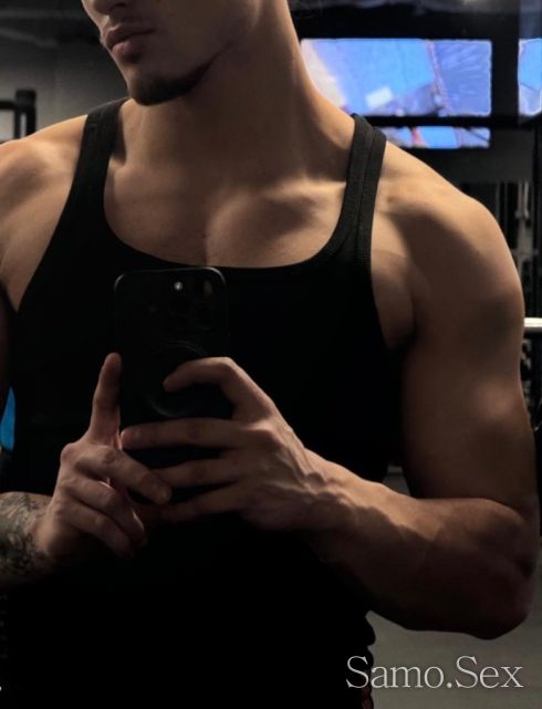 Sexy boy 24 years old -  снимка 3