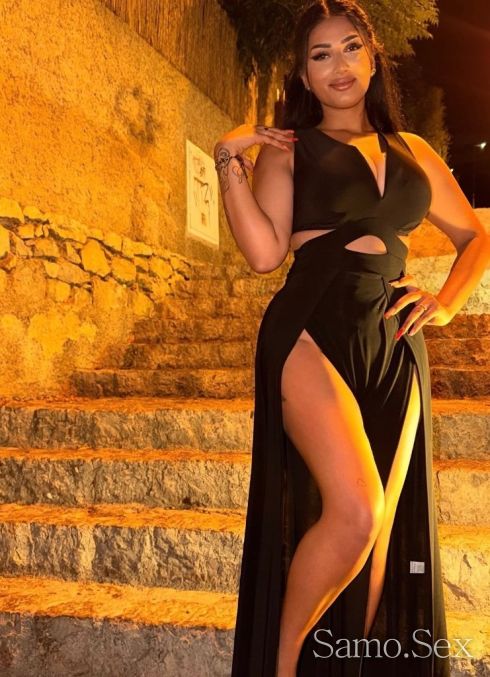 Marina Нова в града 😍 -  снимка 5