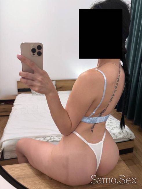 HOT Brunette 🔥☀️ -  снимка 5