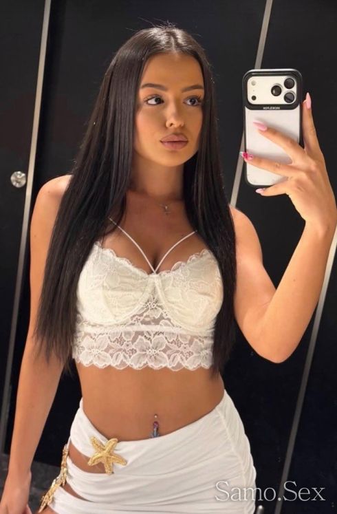 ПРИЕМАМ ПЛАЩ И СЪС РЕВОЛЮТ💋❤️🥰 -  снимка 4