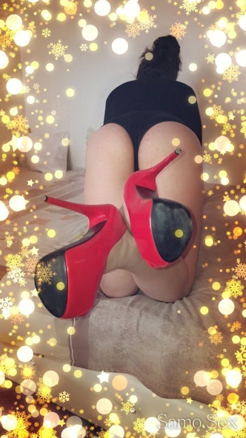 Палава брюнетка -  снимка 2