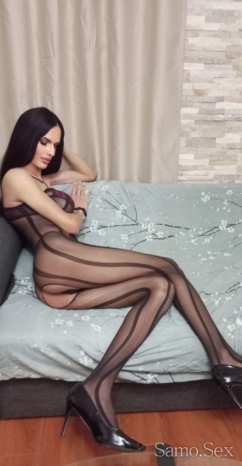 Massage from a transsexual girl, give in to temptation🫦 -  снимка 7
