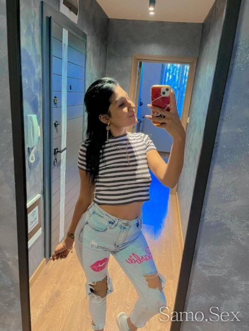 Нова в града -  снимка 4